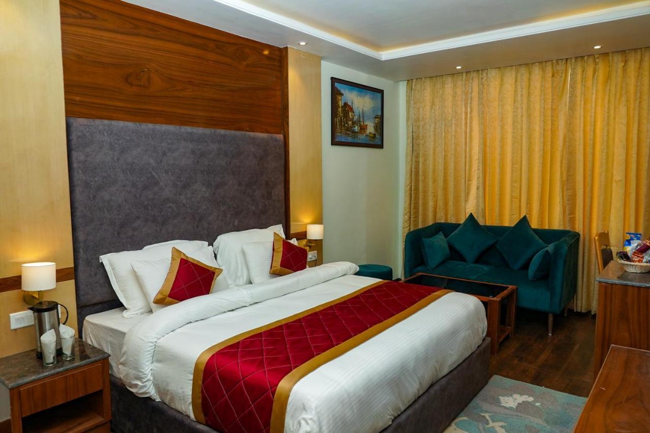 Comfort Inn Snow Park - Manali Kültér fotó